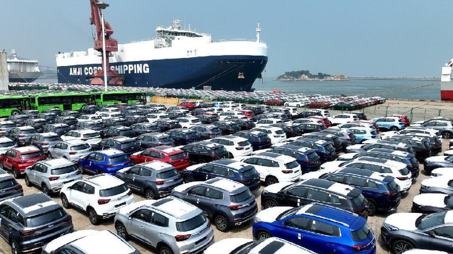 中国新能源车以创新引领全球产业 中国新能源汽车出海真的是越做越强，最新的数据显示