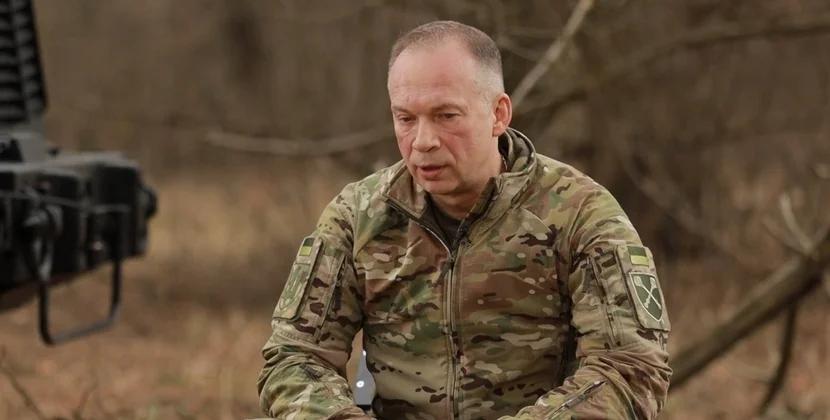 瑟尔斯基给乌克兰动员工作打6-7分

乌克兰武装部队总司令瑟尔斯基表示，当前人员