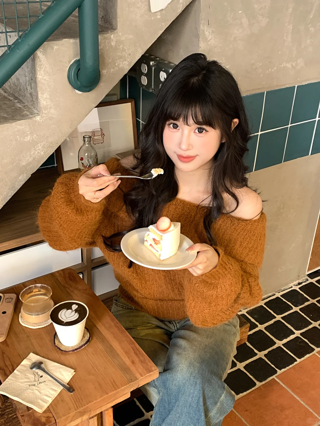 下次去咖啡店试试这么拍!!