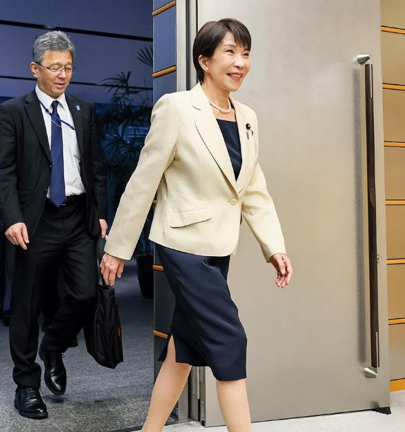 绷不住了？日本这下知道喊话中国了
5月26日，日本首相高市早苗举行记者会，在会上