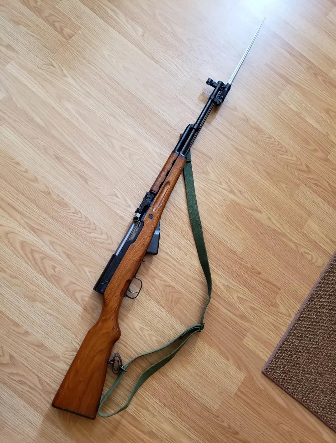 知道这是什么枪吗？恐怕只有铁杆军迷才能认得出来！