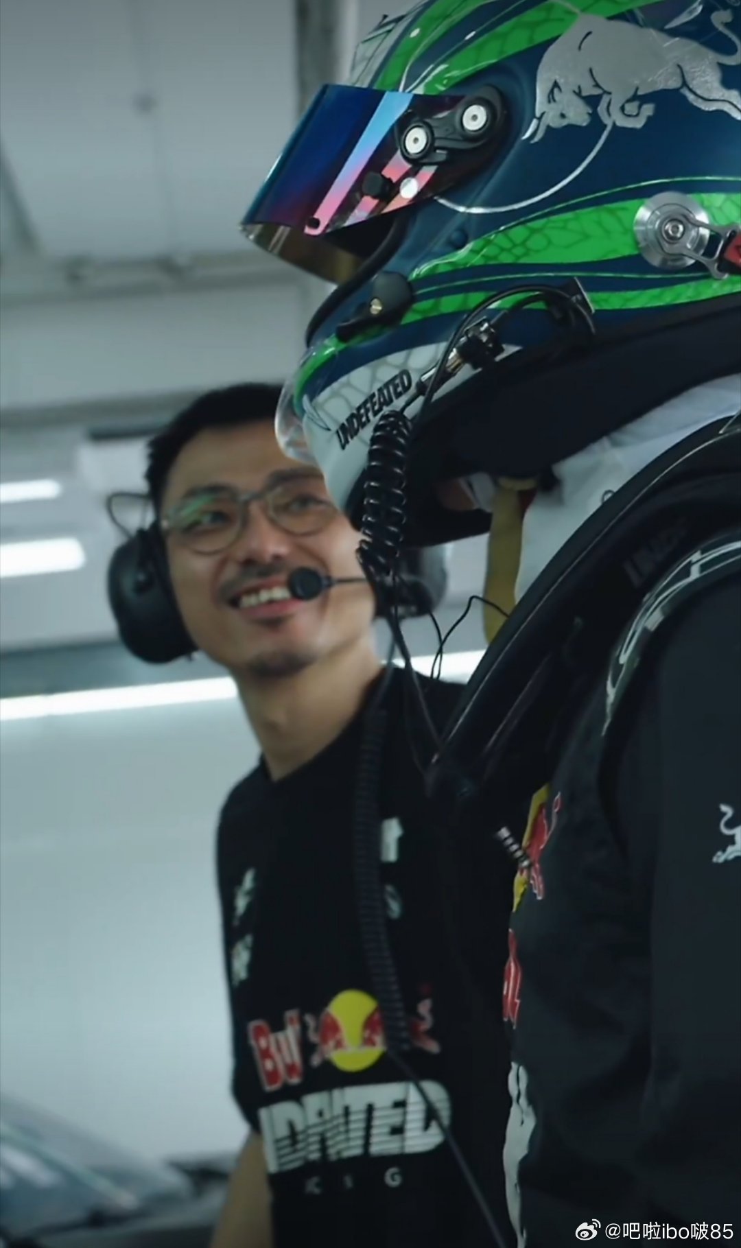 我见王一博就赖工这样王一博85racing