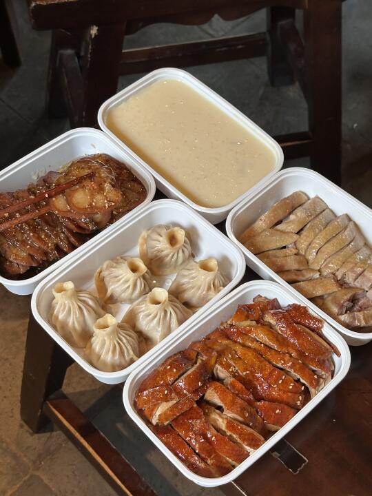 南京大户人家的早饭。。。
