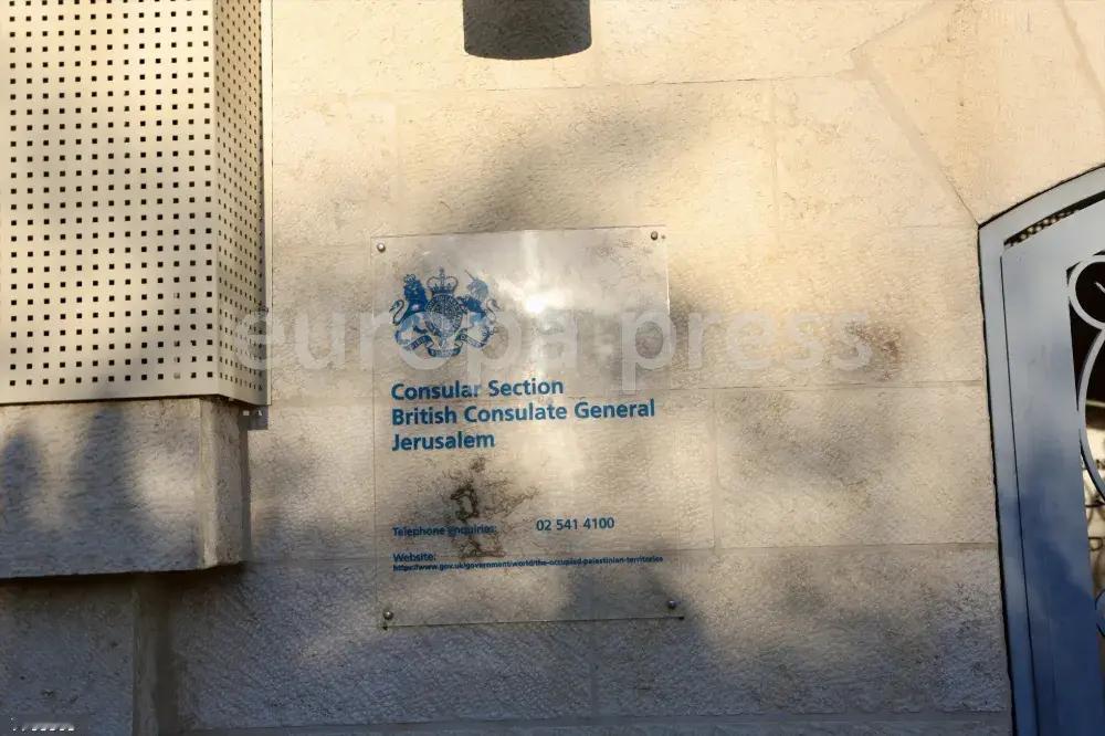 外交摊牌！
以色列三连反制：关闭英国领馆、驱逐代表、拦截12名英官员，盟友为何彻