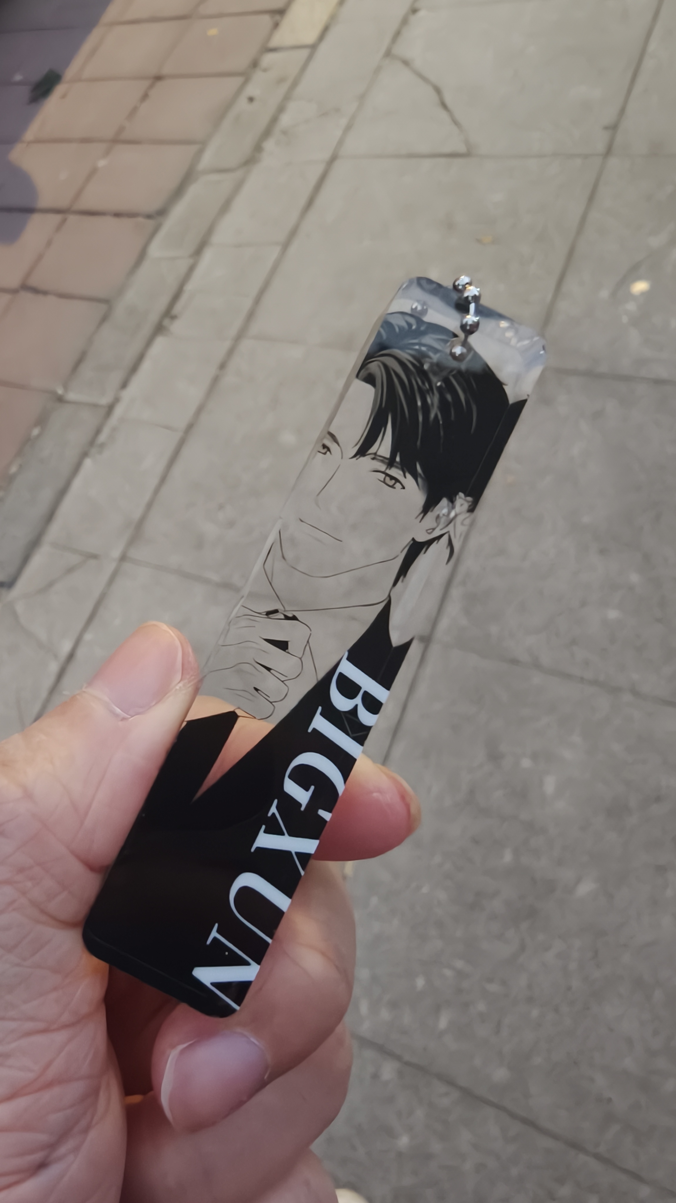 奇怪我上传的底图没有白色？🤔 