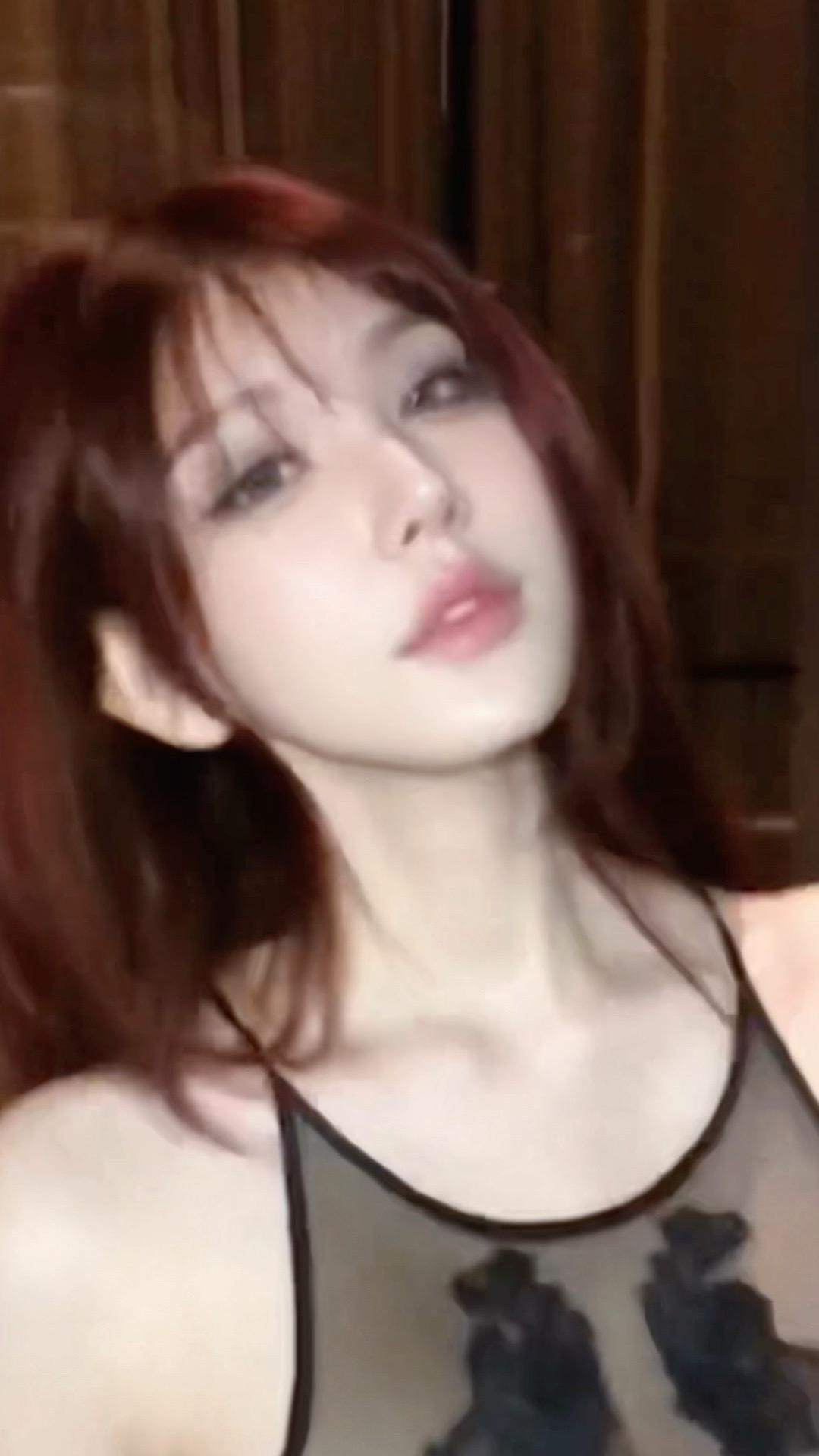 盯着我看的时候 是觉得我好看 还是好骗