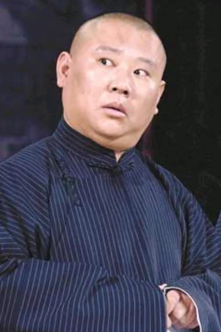 郭德纲可能是光教艺了，没有教德。
德云社的相声演员私德方面出事的也不少了。
郭德