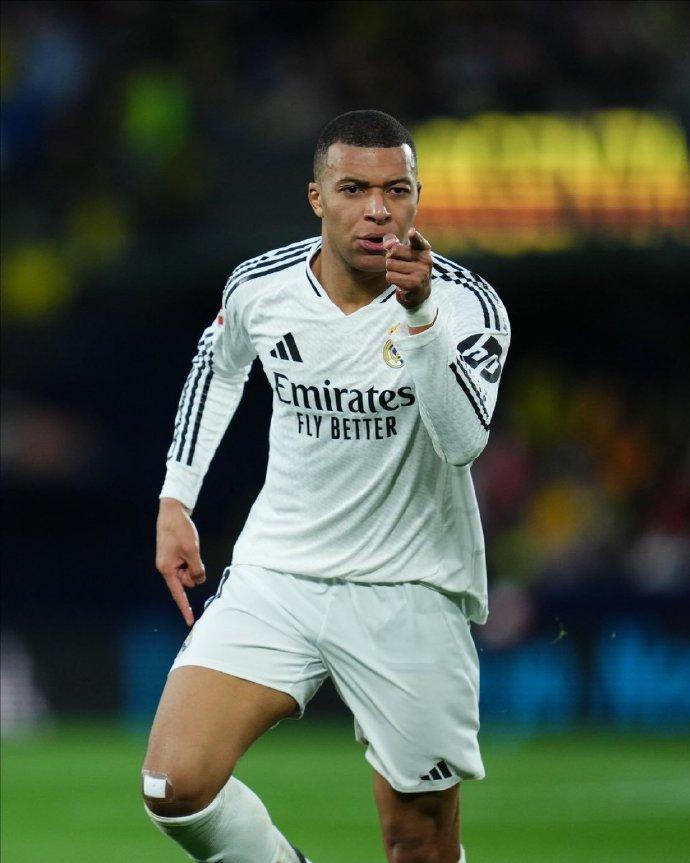 姆巴佩在马德里德比中上场后就是散步，就算是被扳平，领先后少一人，没有能见到姆巴佩