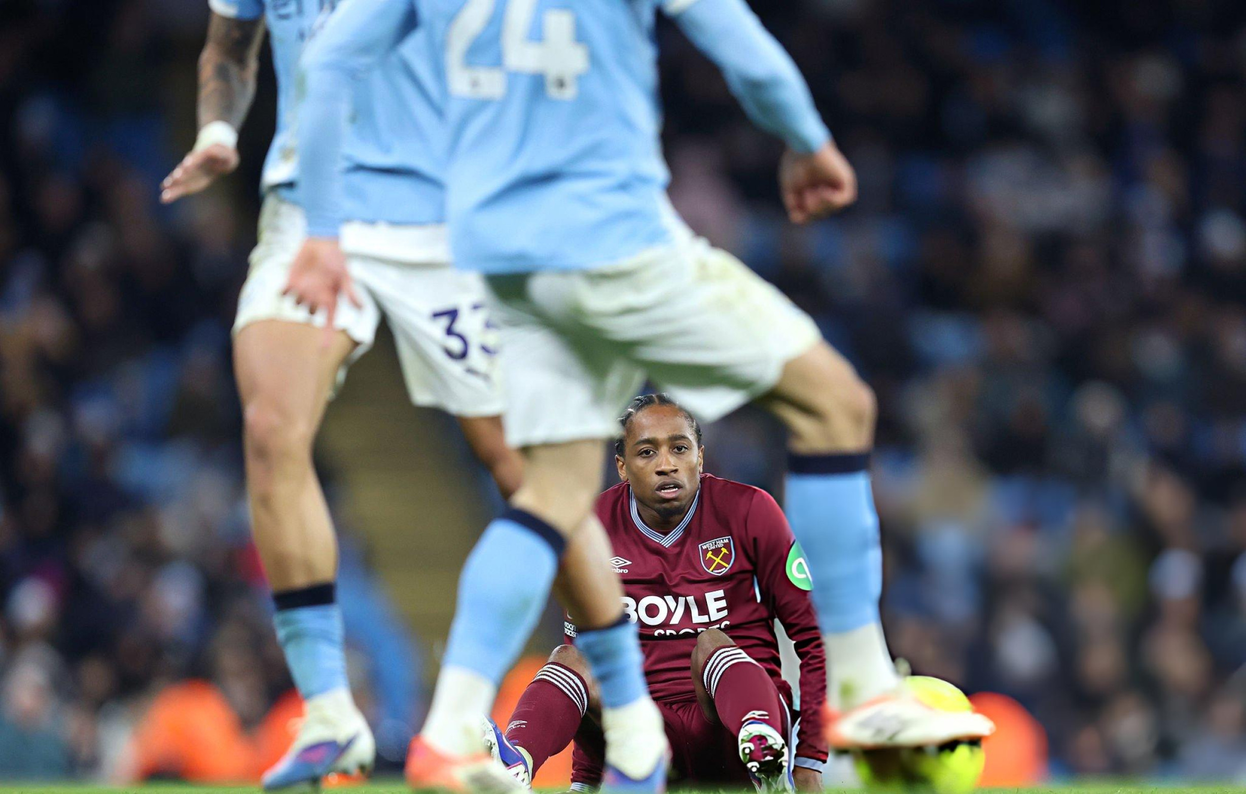 永远猜不透摄影师会从哪里找到合适的构图 