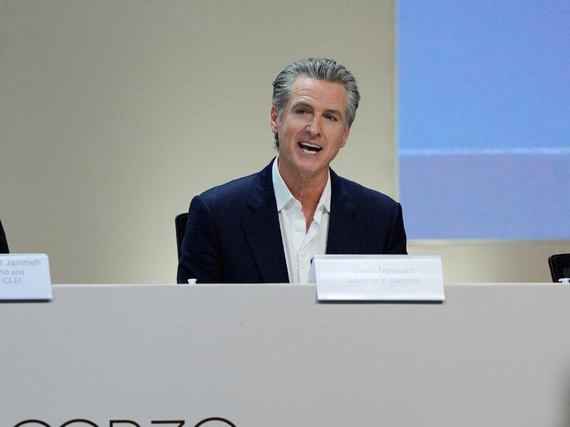 美国官方代表缺席巴西气候大会，加州州长纽森高调参加，对特朗普火力全开！他代表加州