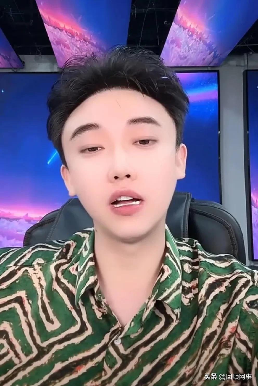 四川可乐准备破dy的PK记录，这个平台能搞的，分分钟我就能复制出来！

    