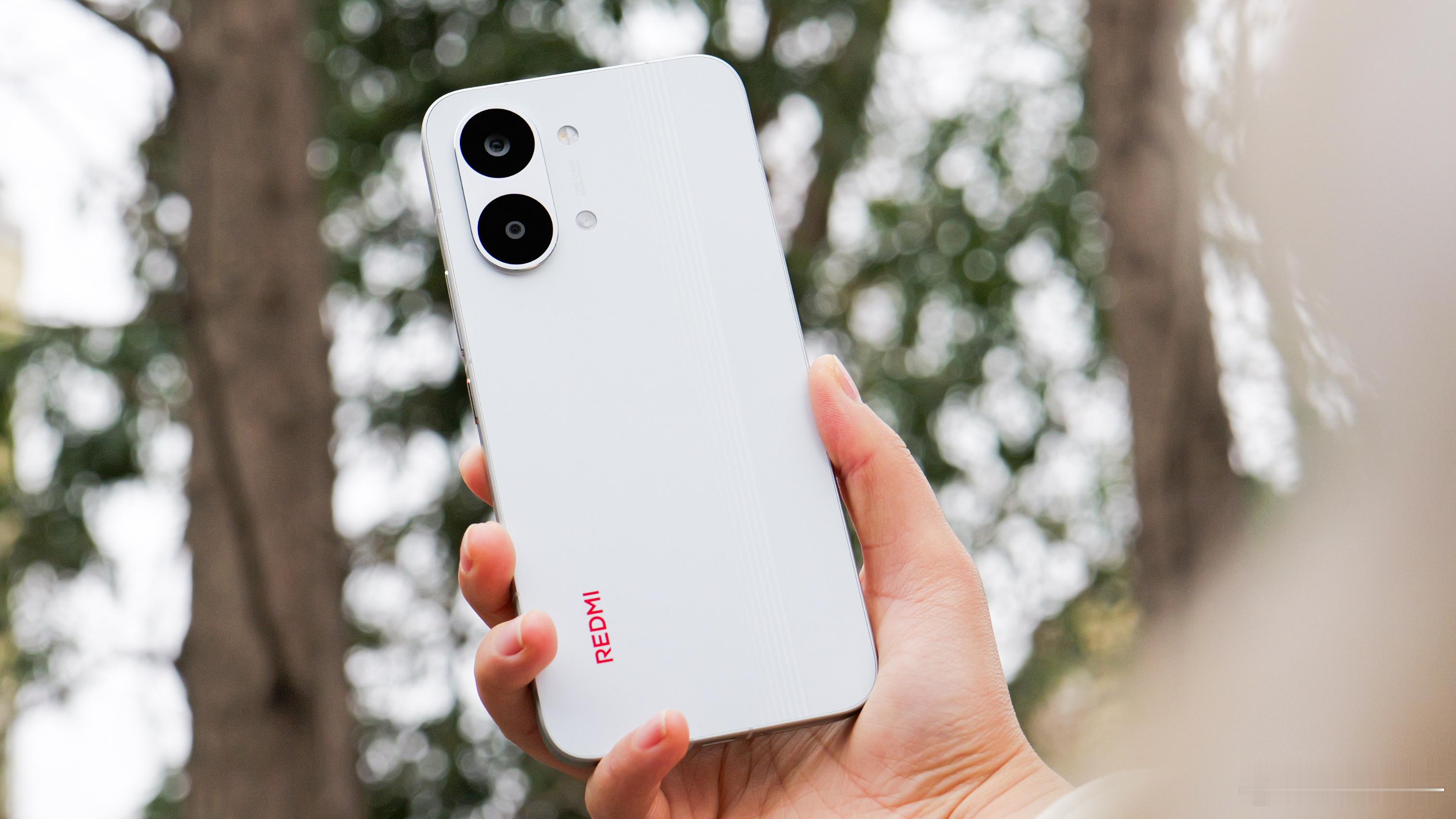 Turbo5Max今晚19点见 这可能是REDMI目前续航最猛的手机……