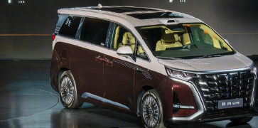 【比亚迪第二代腾势 D9 汽车开启首批交付，售价 35.98 万元起】比亚迪第二