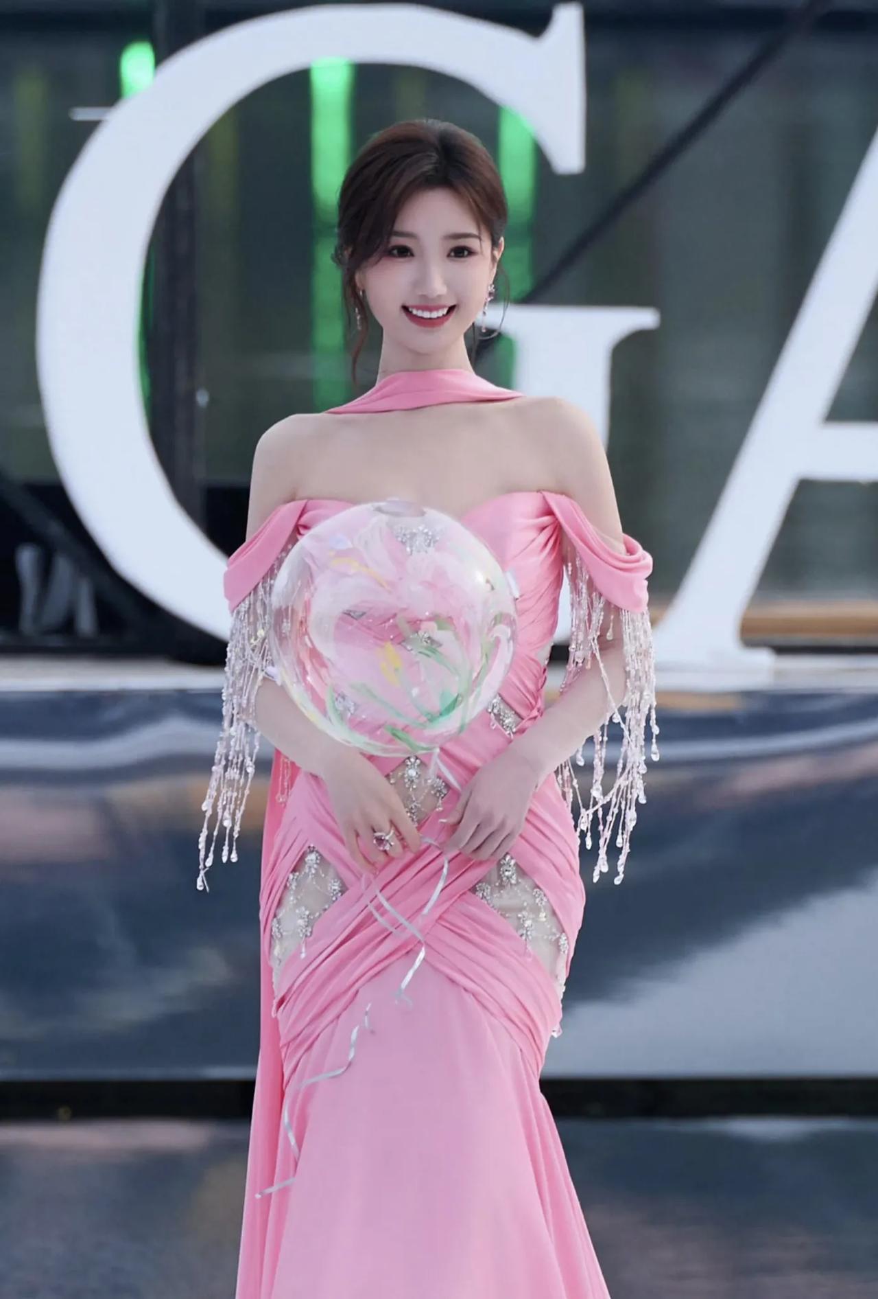 毛晓彤美图分享毛晓彤 毛晓彤写真照 毛晓彤壁纸 大同毛晓彤 毛晓彤写真 毛晓彤天