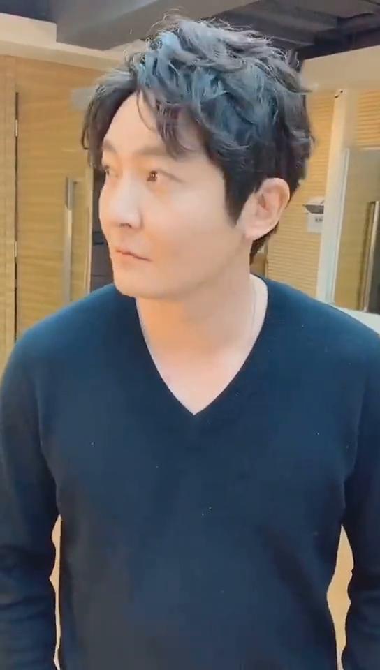 好大的风。