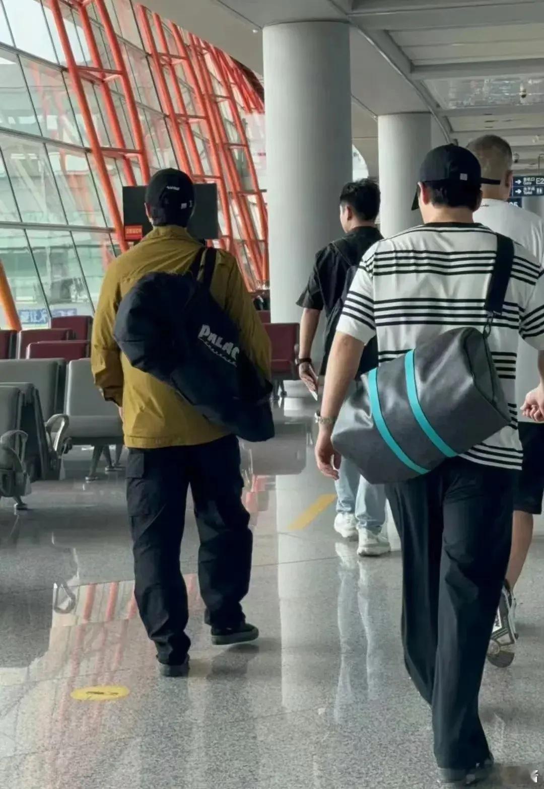 耶啵看起来最近伙食不错[doge] ​​​