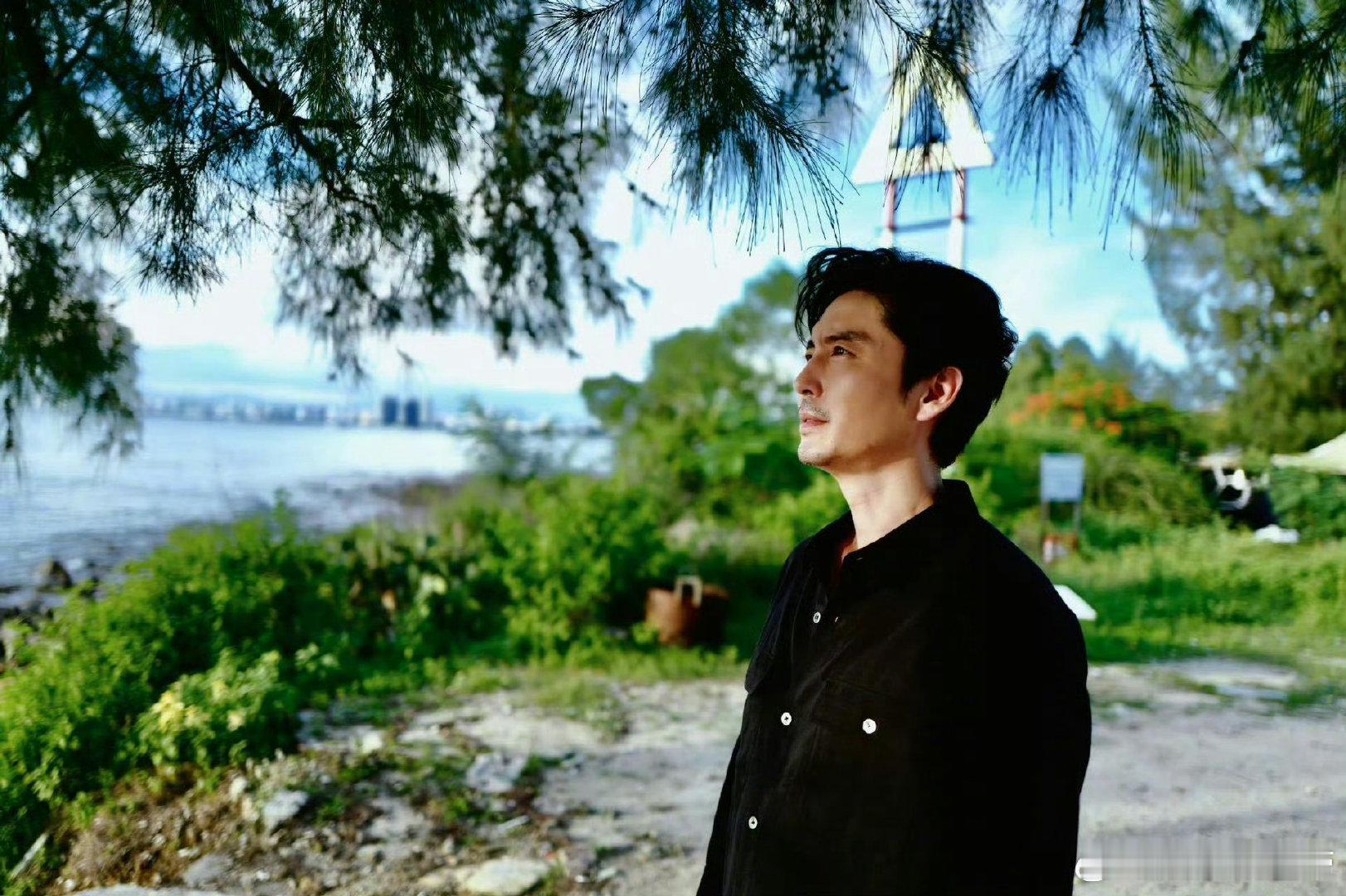 王龙正白夜破晓不一样的周巡  王龙正的周巡，在《白夜破晓》中展现出了不一样的气质