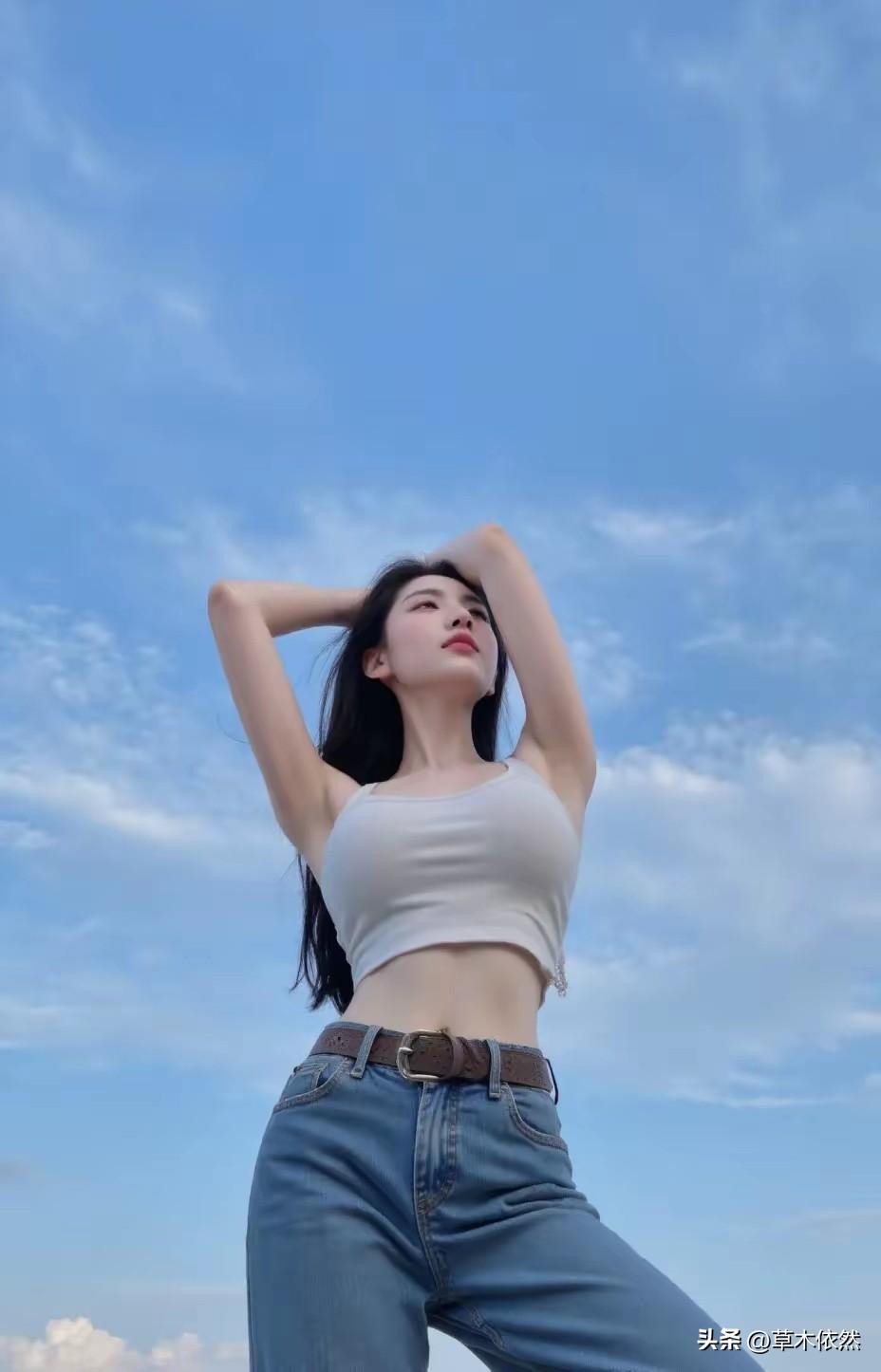 好喜欢这个拍摄角度[耶]