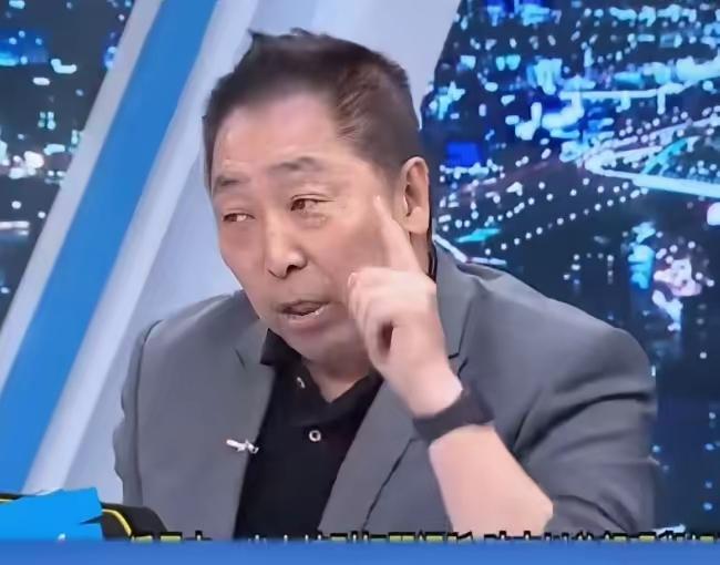 中国台湾爱国资深评论员唐湘龙今天(5月22日 周五)在节目中公开向台军方喊话：你
