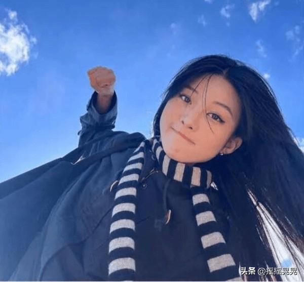 仗着好看乱打人是吧