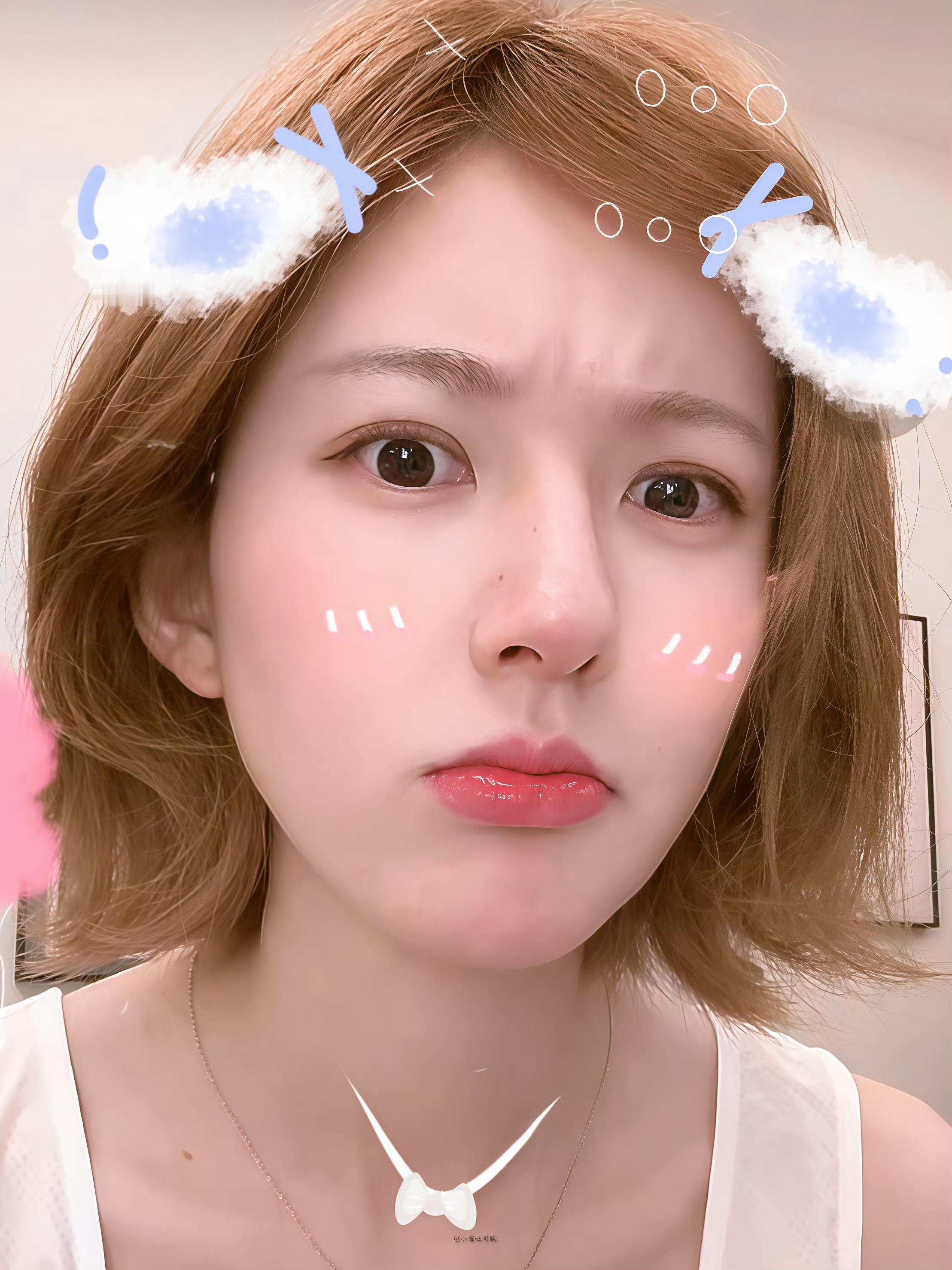 赵露思说我不会再去音乐节了赵露思前段时间的两次音乐节都是公益性质的，没收一分钱都