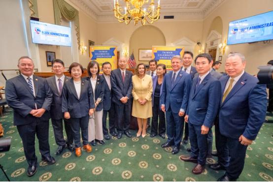 33名美议员为韩国瑜捧场，韩竟然呼吁美议员帮助台湾“扩大参与国际组织”，韩国瑜在