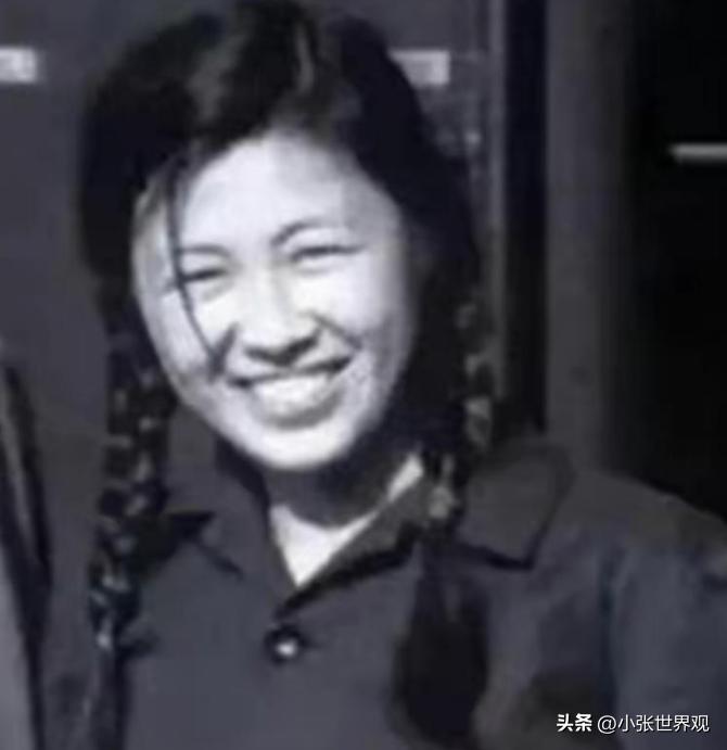 1977年，谢静宜被开除党籍，1983年被免于起诉，职务与待遇全无，1989年恢