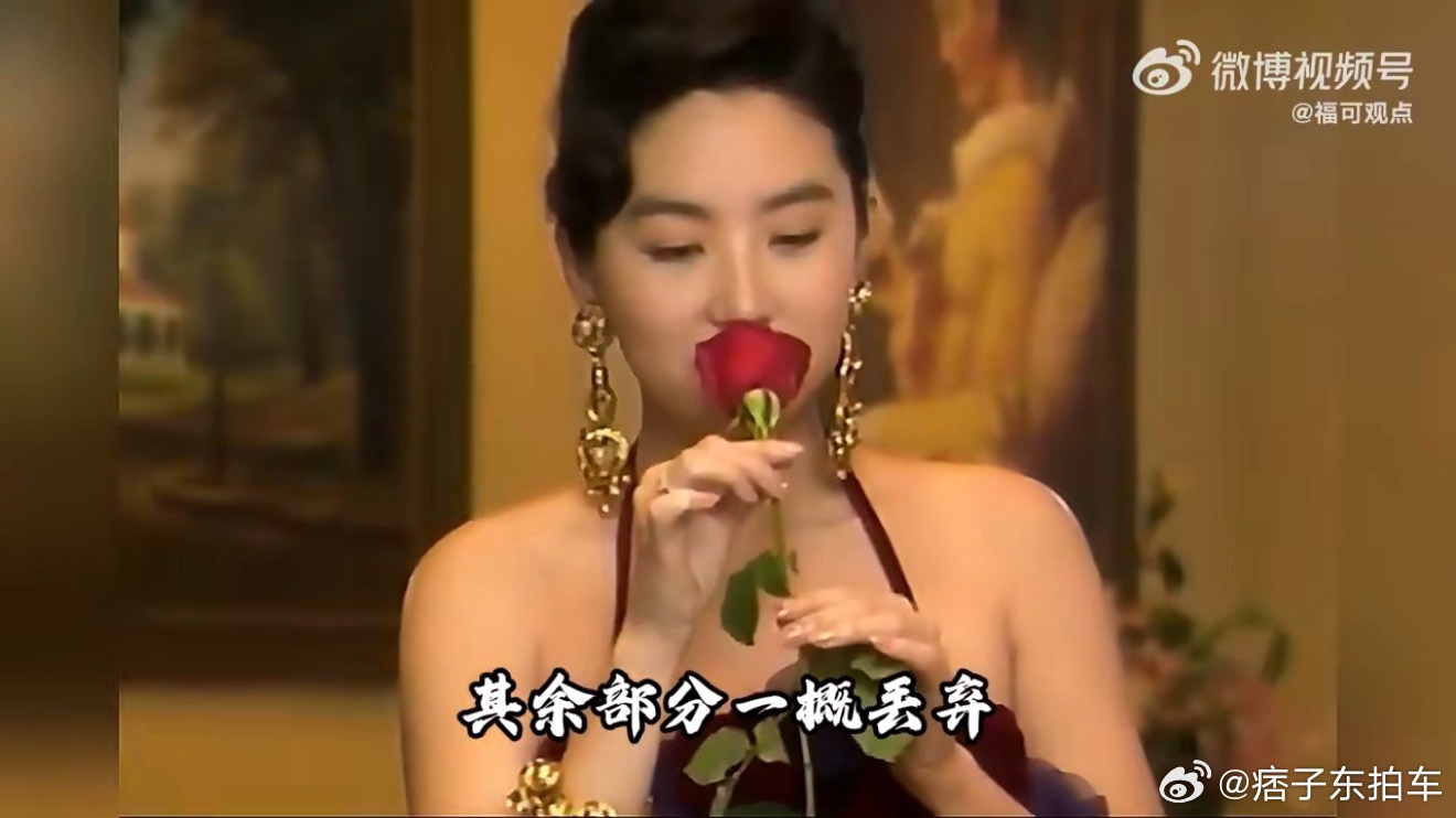 私人厨师称林青霞一顿至少8个菜不愧是巨星啊，一餐八道菜，原材料也只选择最好，剩余