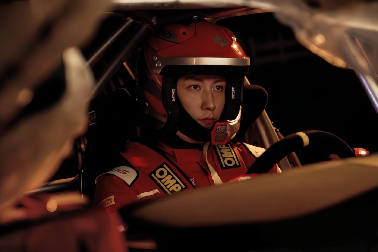 看完《飞驰人生3》，突然有点感慨，其实国内赛车真不是一夜之间冒出来的。
这些年像