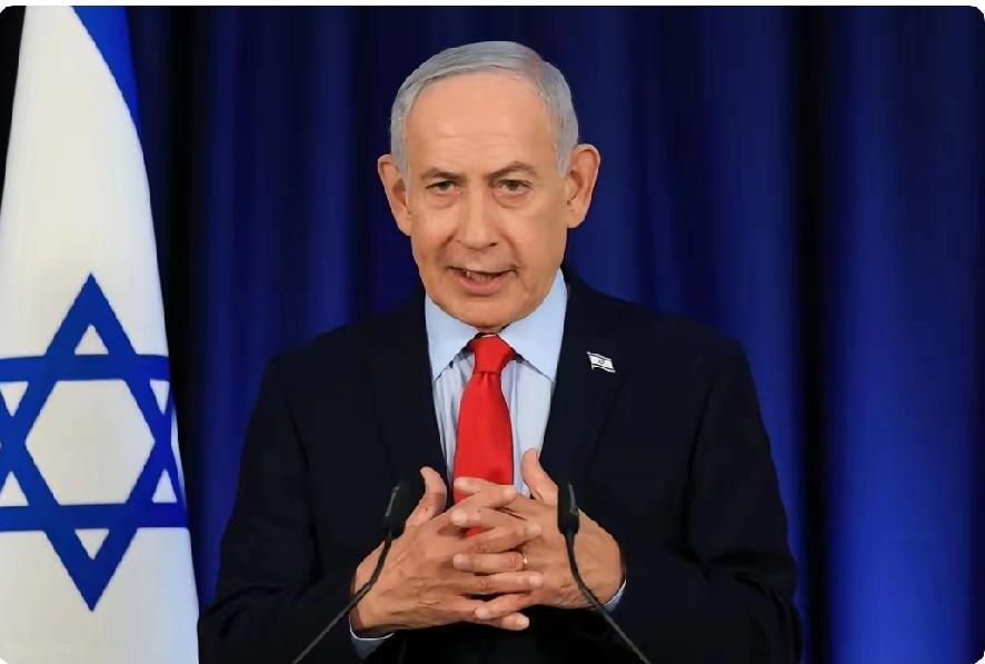 以色列总理内塔尼亚胡是个“刽子手”，这是全世界公认的！他双手沾满了鲜血，多少加沙