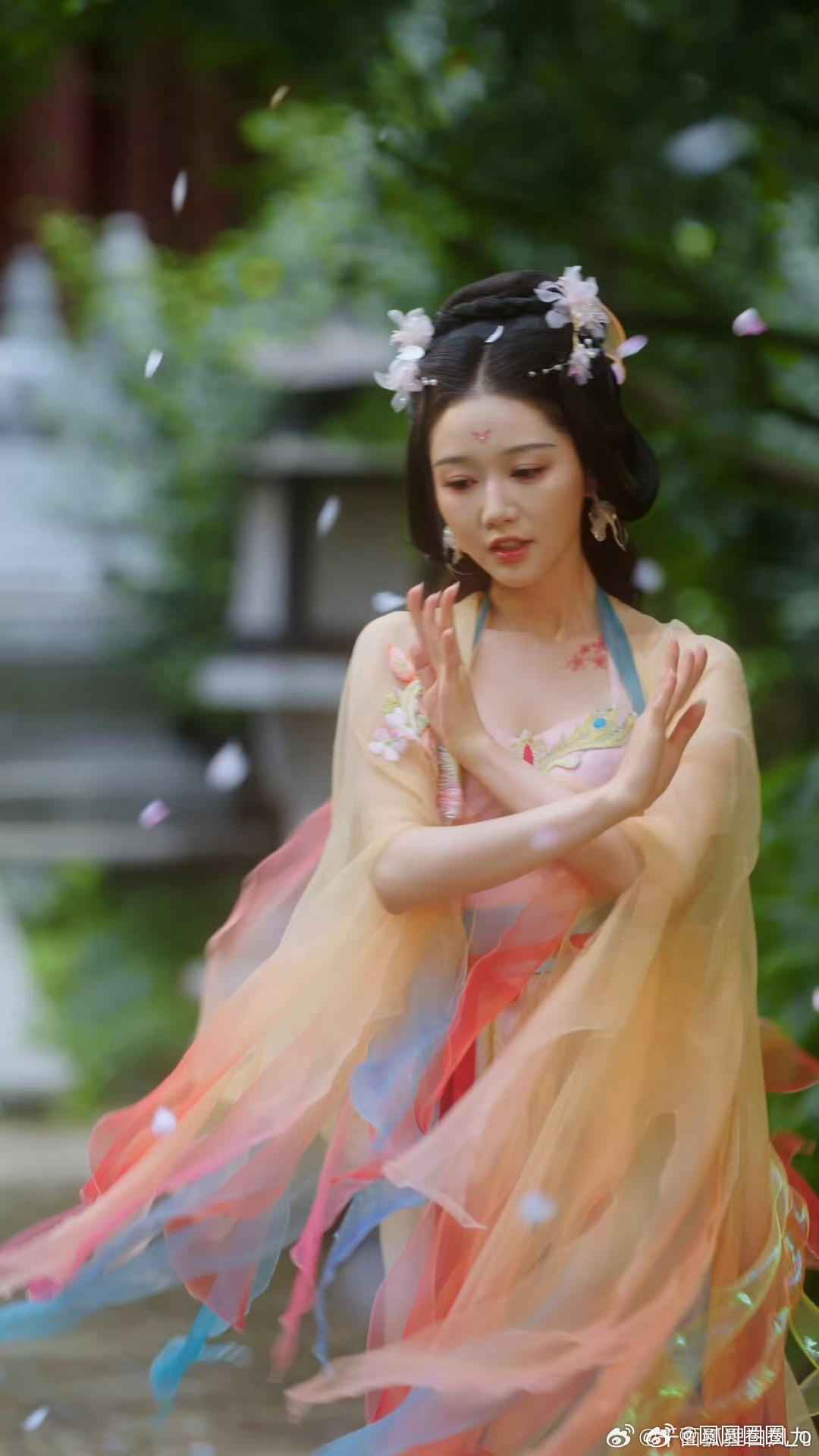 谁家女主是出淤泥而全染啊《桃夭》女主出淤泥全染收拾仇人毫不手软[心][爱慕]看得