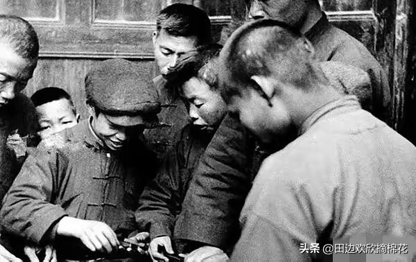 1944年，匪首宋殿元发现有个妇人颇具姿色，不仅强奸一夜，还强迫她拜堂。拜把子兄