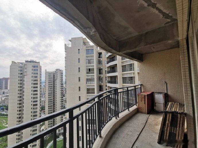 因为防盗网，我和家人吵起来了 