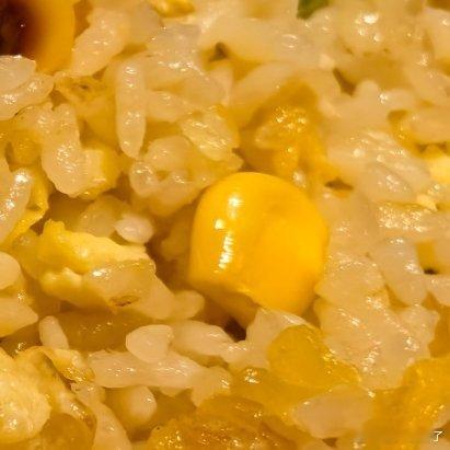 这盘菜的名字叫做  满满都是对碳水的渴望