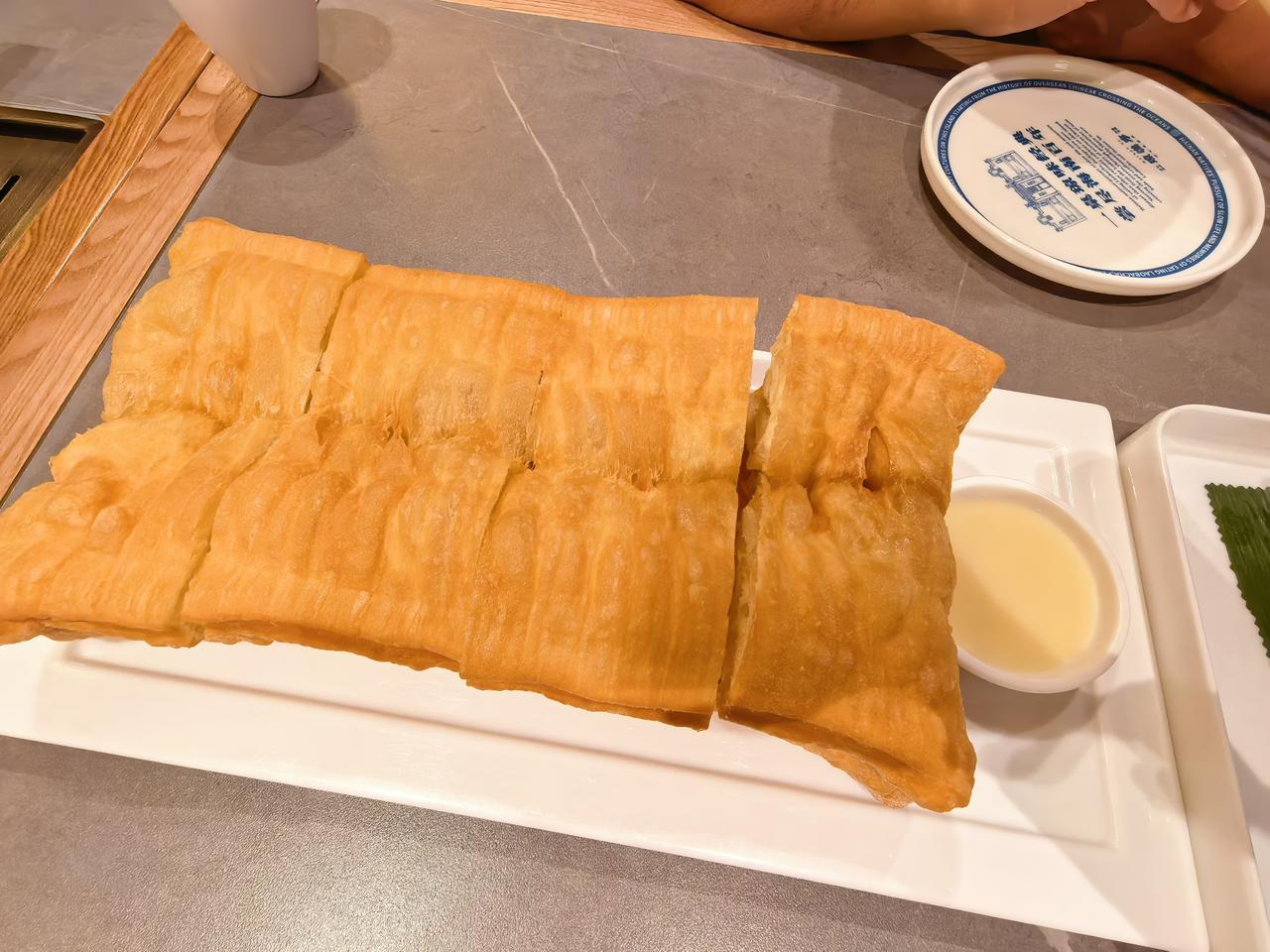 这么大油条你吃过嘛？