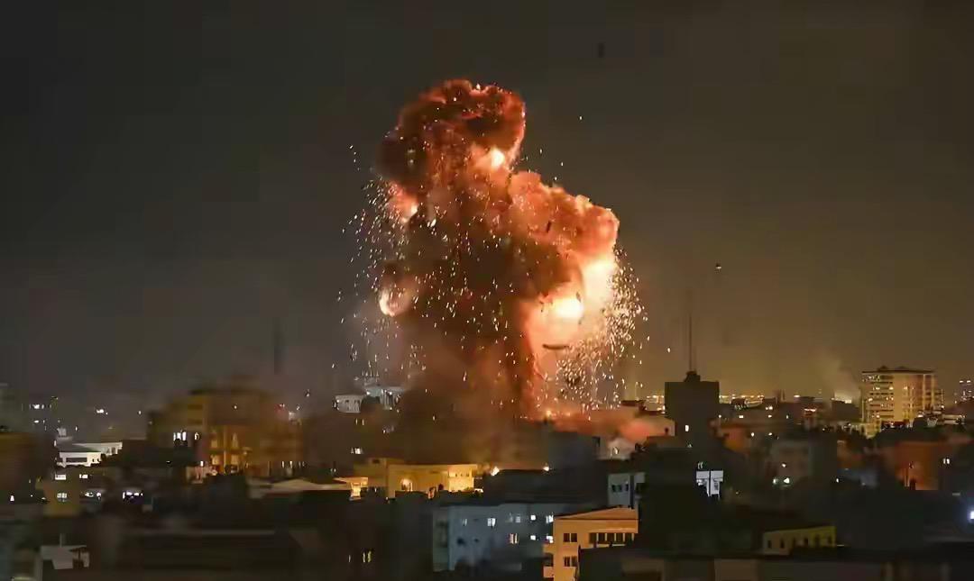 美国全球霸权地位还能持续多少年？

已经结束了，俄罗斯止步于乌克兰，美国止步于伊