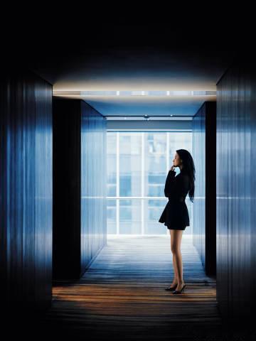 #刘亦菲直播插花#每次都会被刘亦菲的状态惊艳到，这次直播也是气场十足，而且真的很