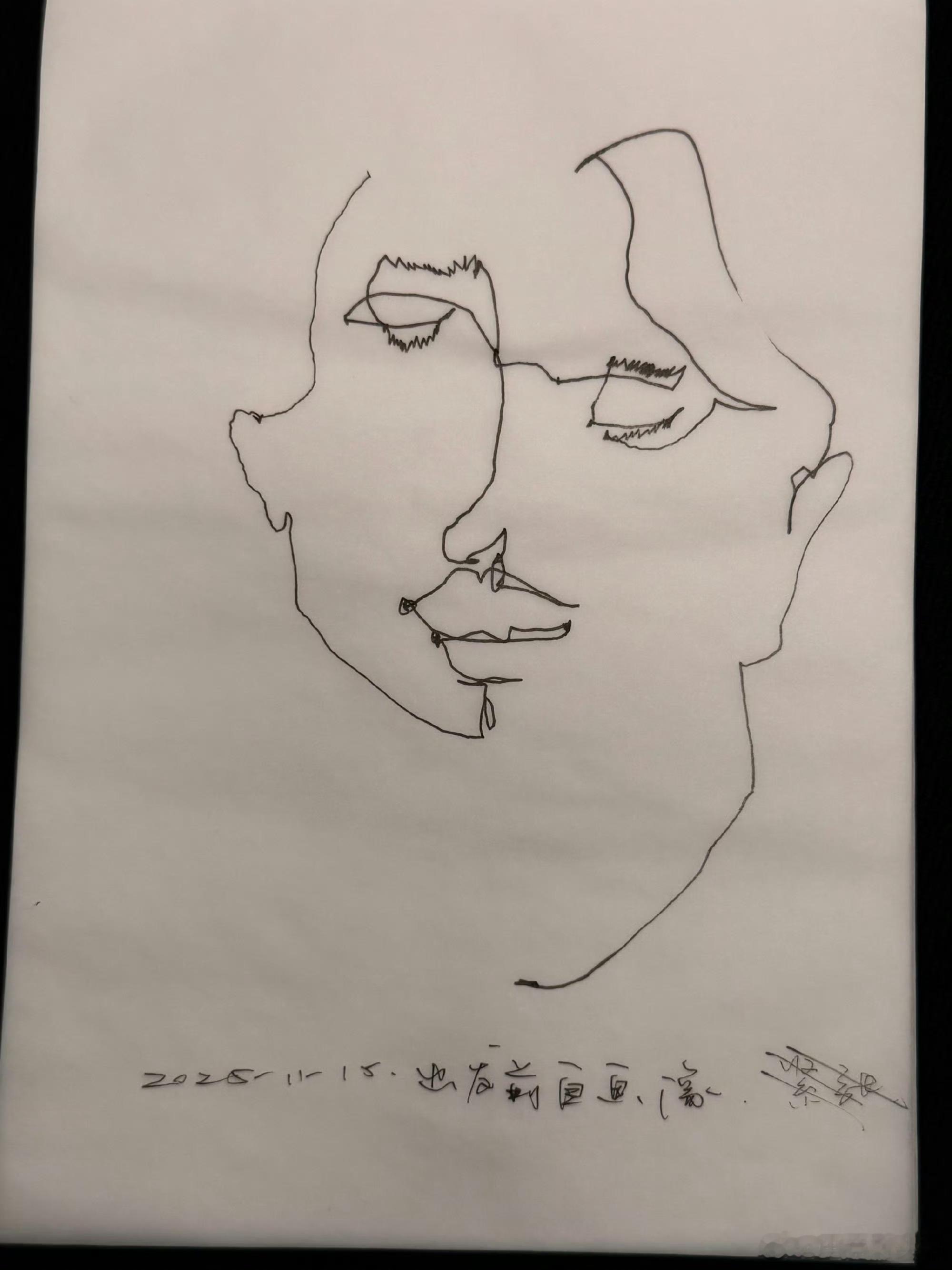 易烊千玺工作留痕忙碌工作之余依然保有创作热忱，这份热爱格外动人。 