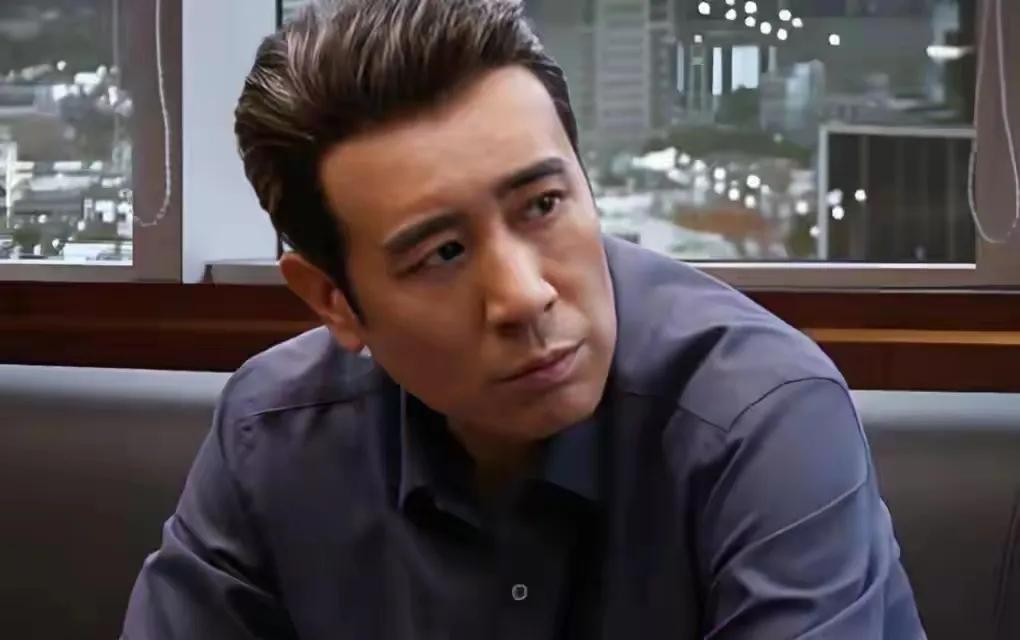 54岁于和伟再破圈，这次连唐国强都得侧目
 
谁说54岁是演员的“天花板”？于和