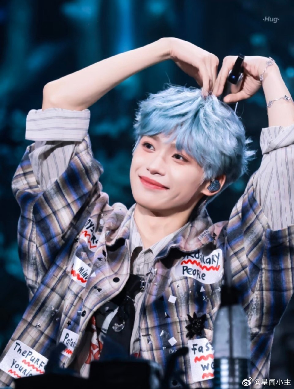 向全世界安利我担梓渝演唱会武汉场期待！ 