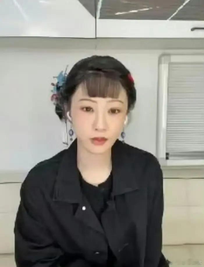 我认了5分钟都没认出这是杨紫还以为内娱来了位新人 