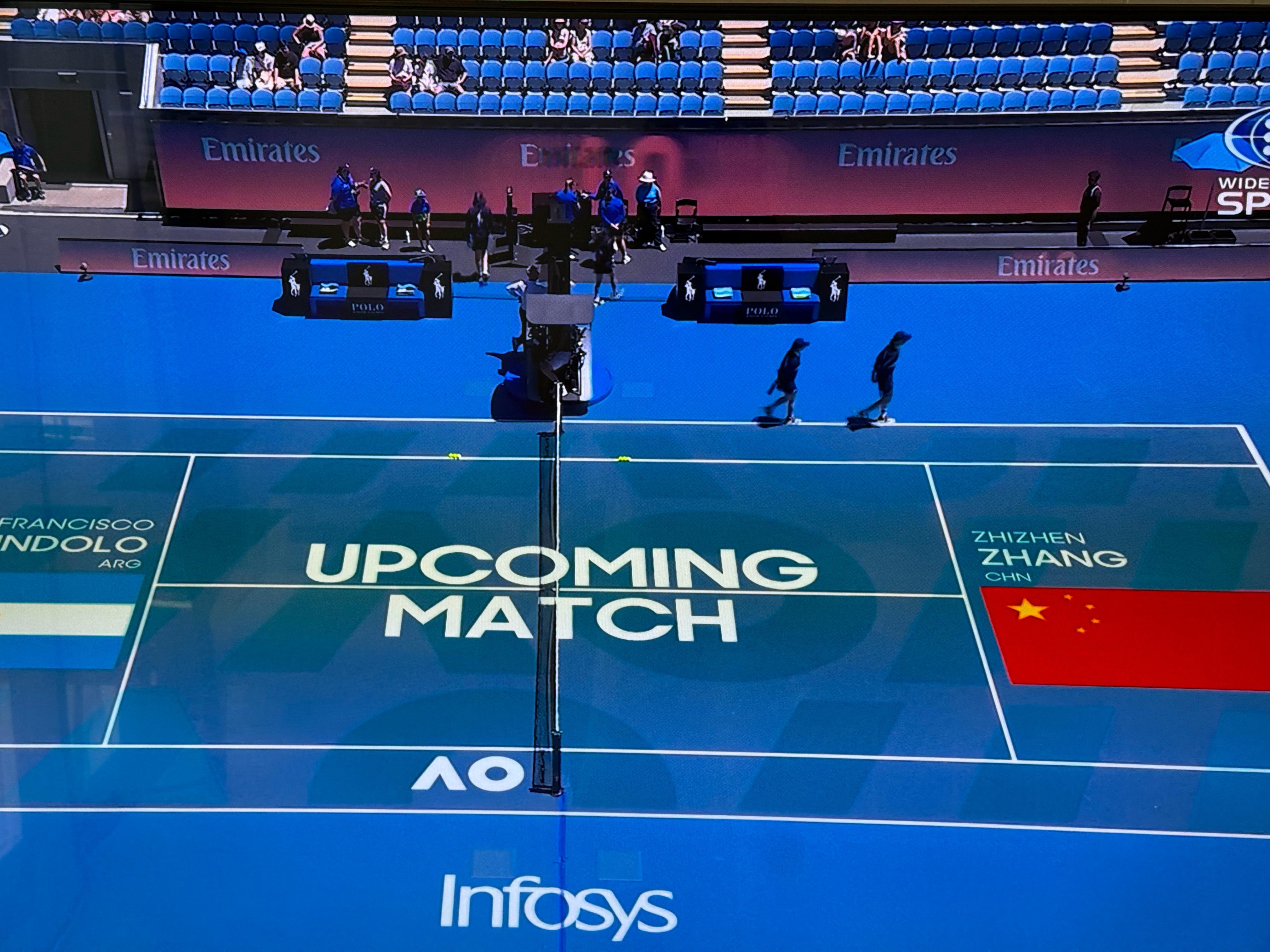 来看中国网球一哥张之臻澳网2026澳网第一轮张之臻