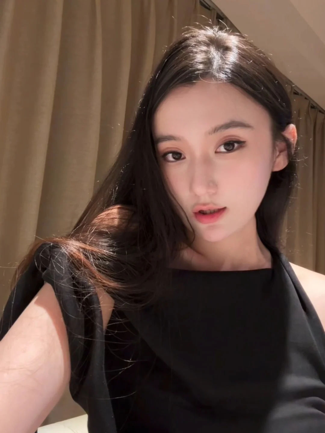 满意噻！噶完人中窝窝又是美少女一枚呀~