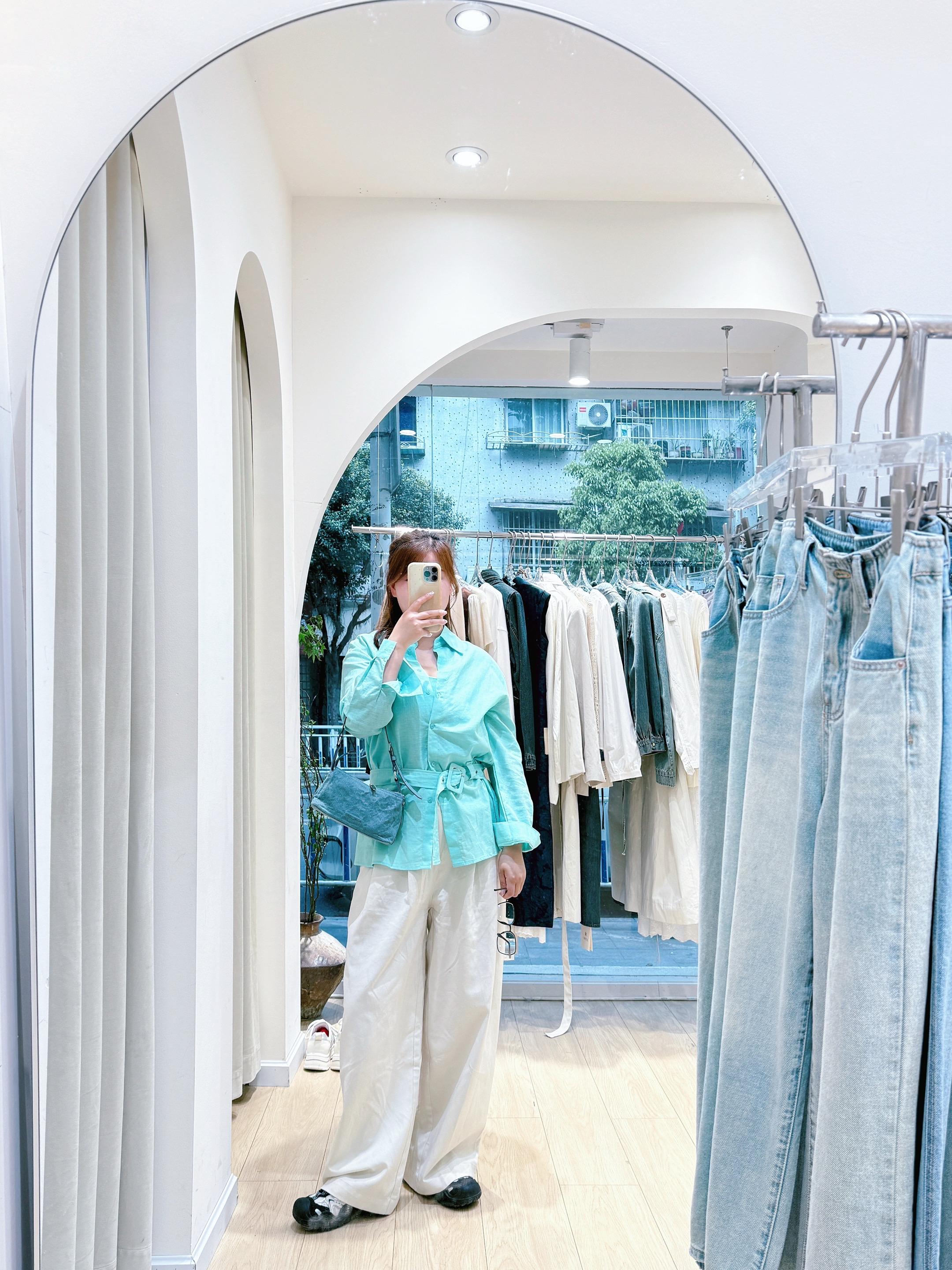 三十岁才明白，不要有圣母心，别去操心他人，哪怕是你的亲人，多年形成的认...