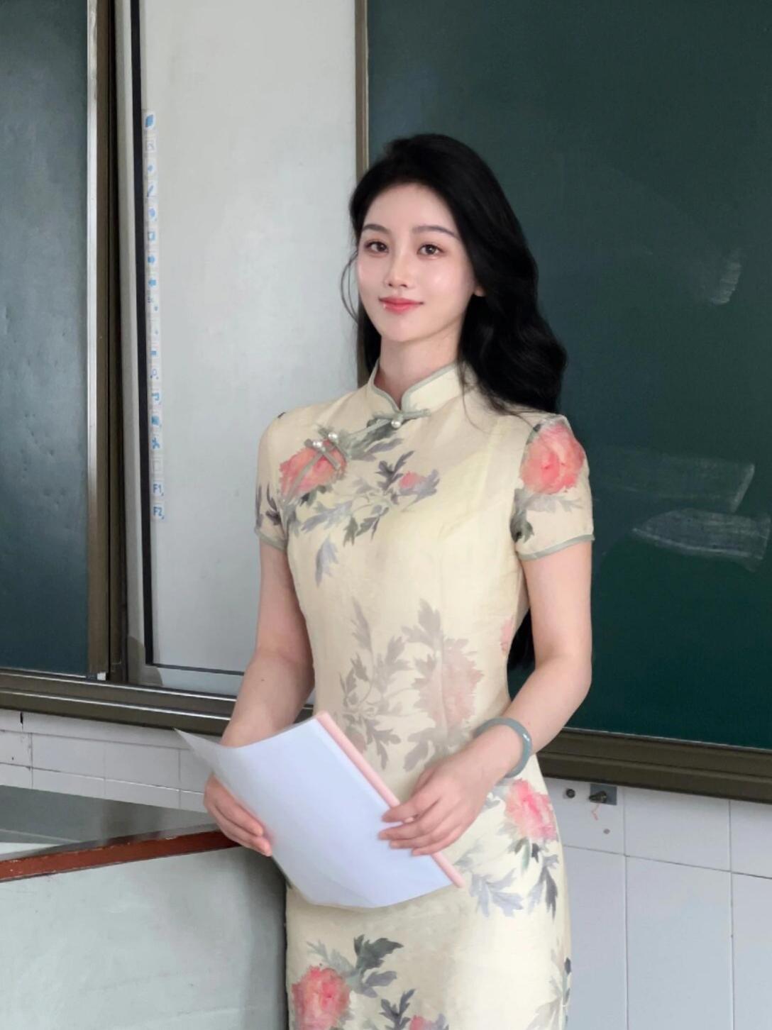 人到中年，是否该认真打扮自己
人到中年，生活的磨砺往往会消磨掉人们的心气。有人觉