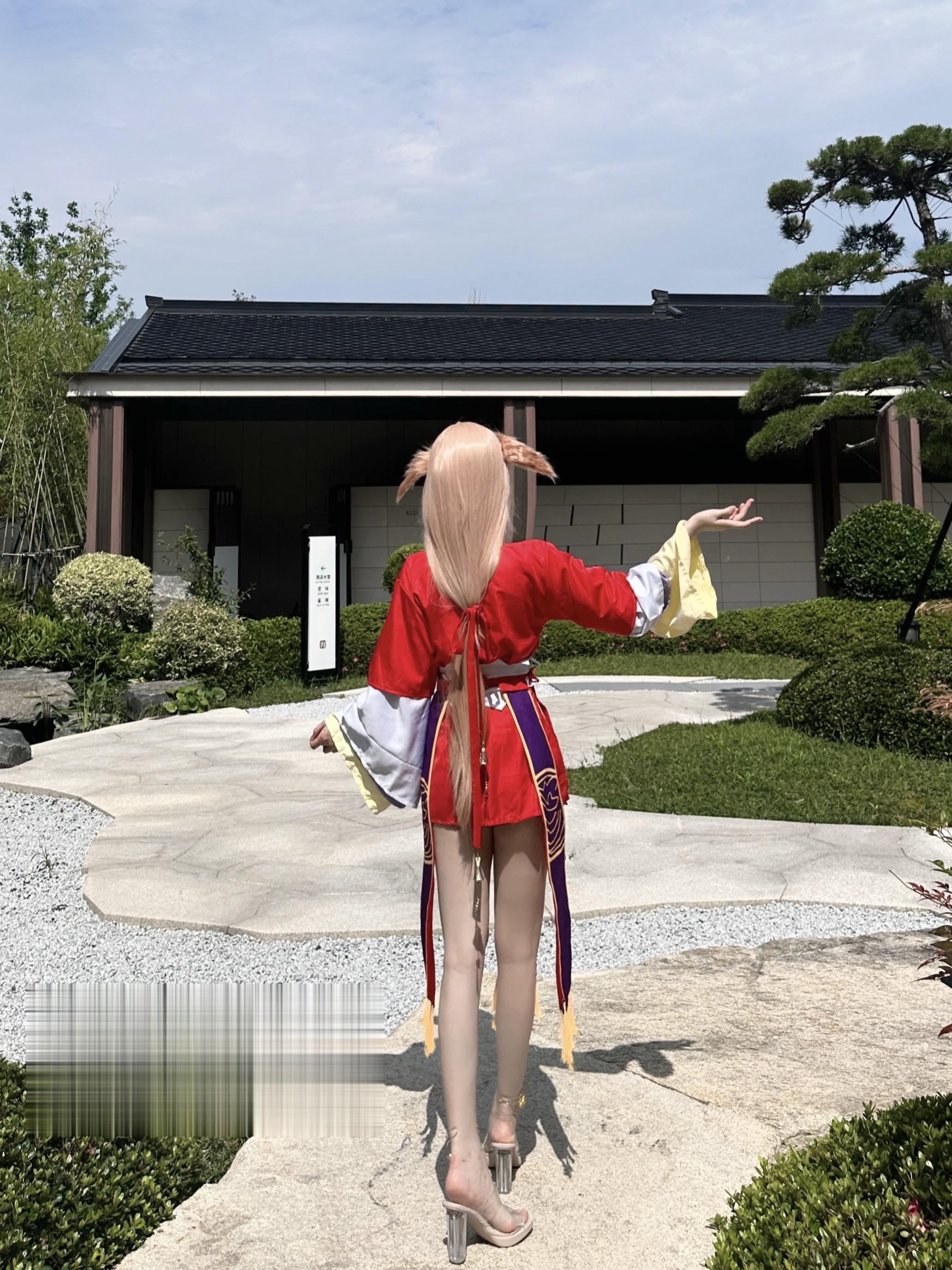 涂山红红＼(`Δ’)／