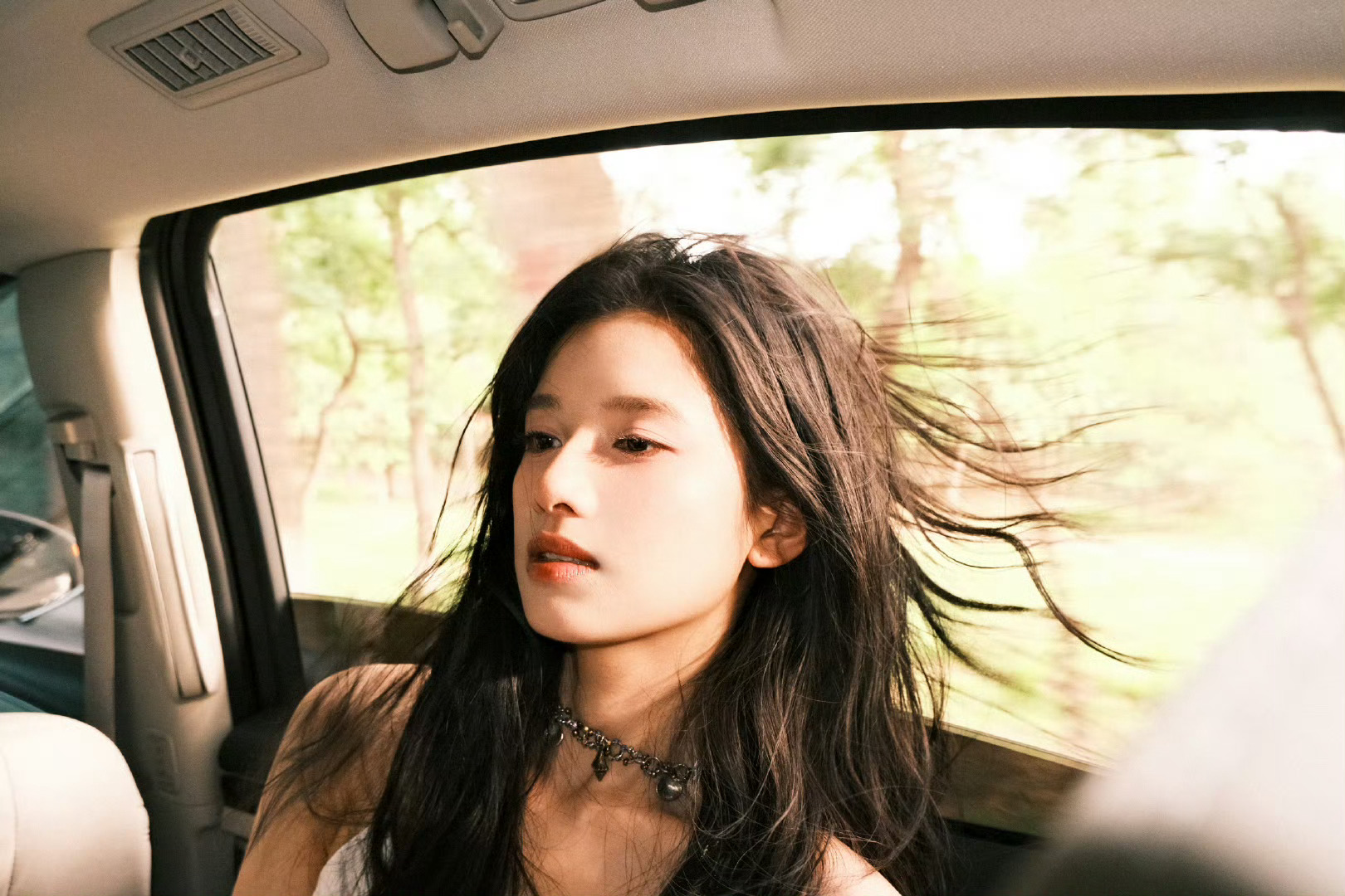 光影晃动的午后🍃✨*张婧仪 ​​​