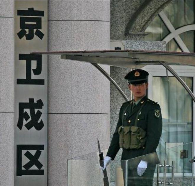 全国31个省级军区，只有3个有作战权，司令员俩中将一少将。

省级军区是解放军设