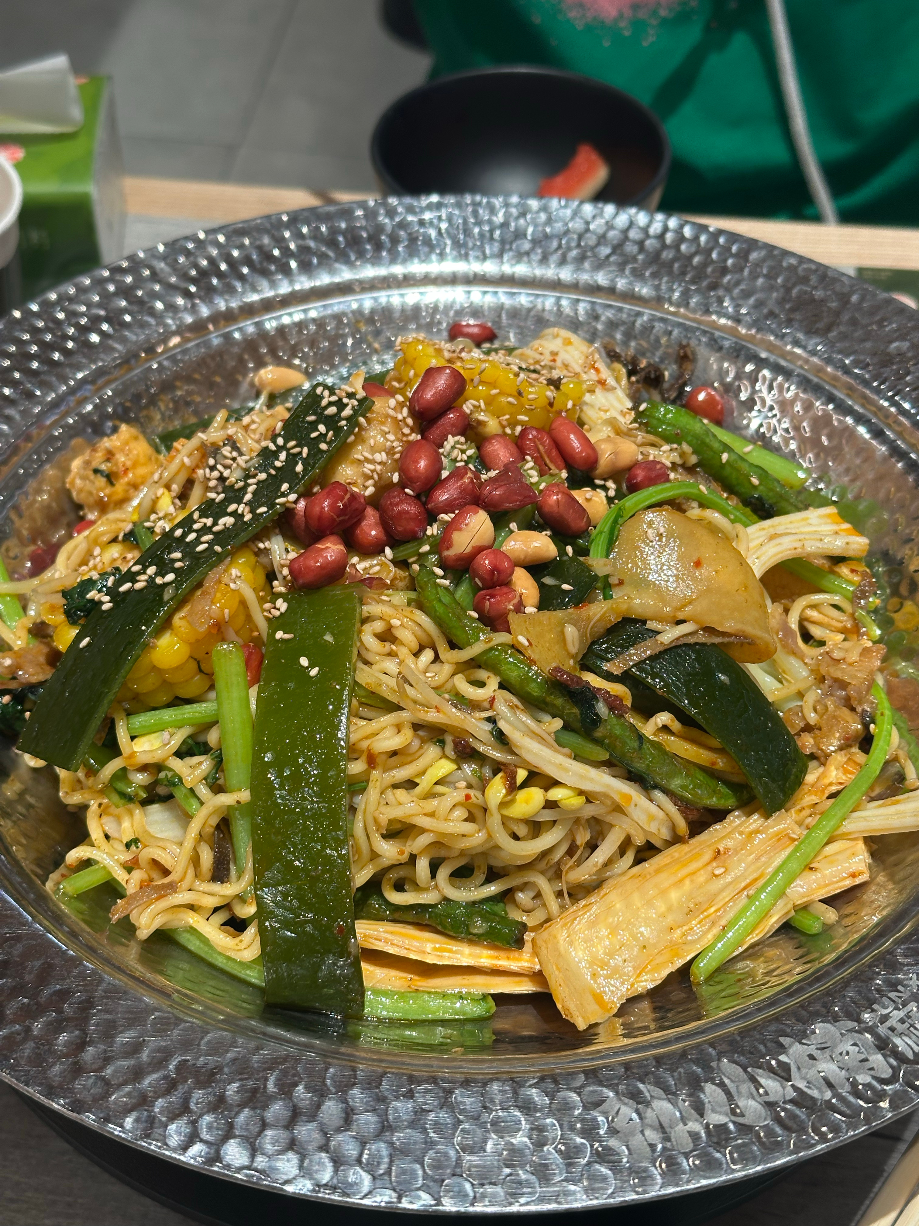 跟我妈臭味相投，一边拉肚子一边吃麻辣香锅