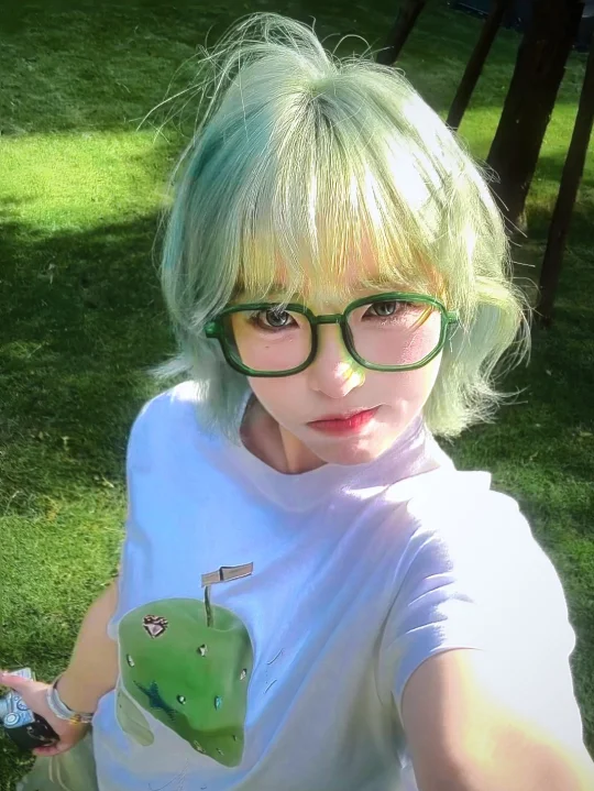 空气像青苹果🍏